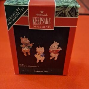 Hallmark Keepsake Harmony Trio Ornament Set - Red and Brown